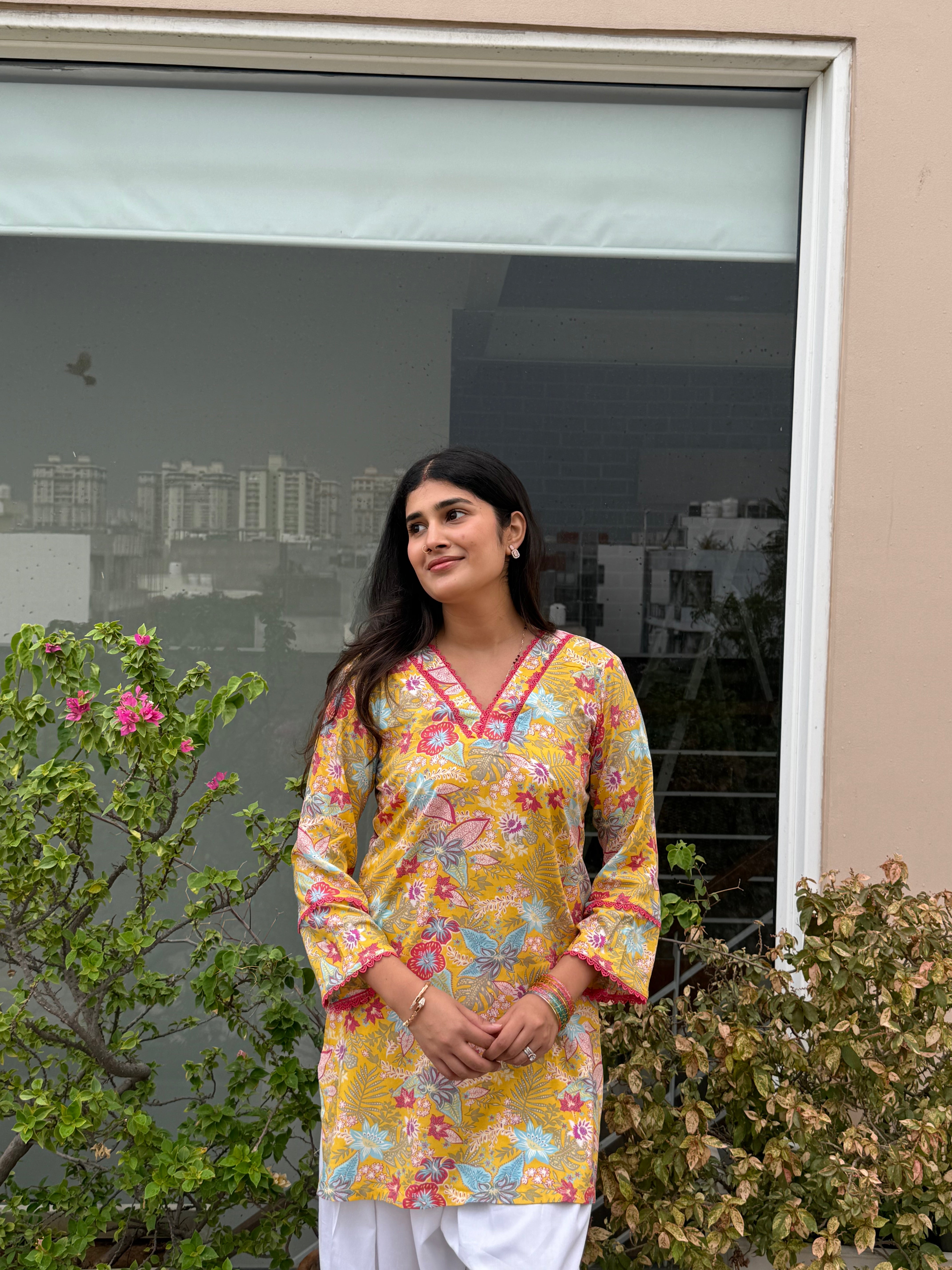 Phoolwari Kurti