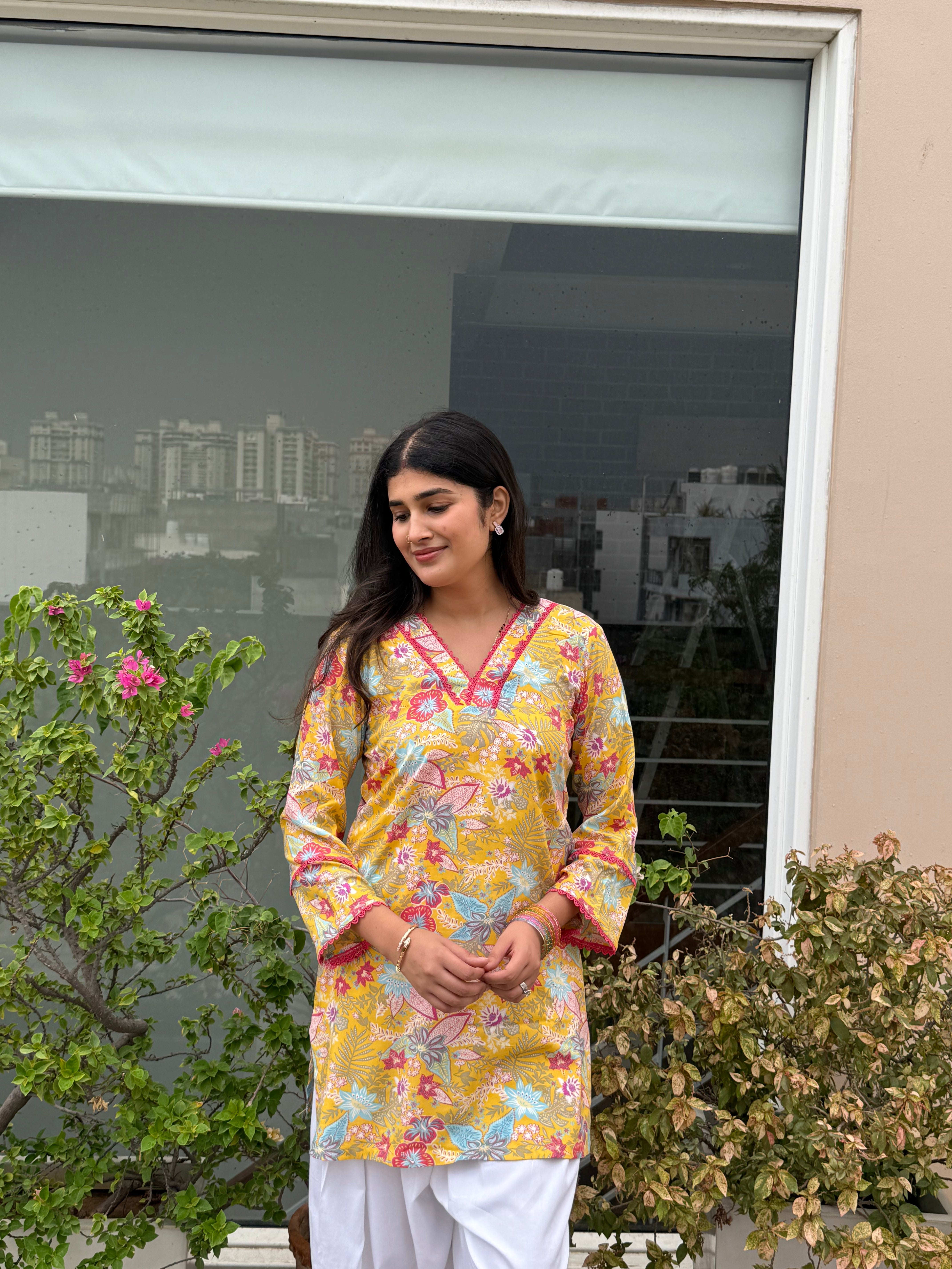 Phoolwari Kurti